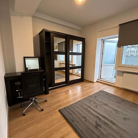 Elegant City Center Apartment ブカレスト エクステリア 写真