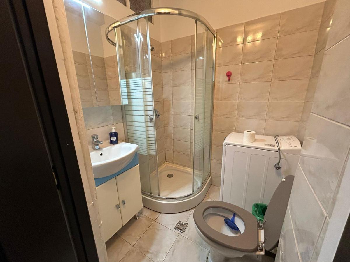 Elegant City Center Apartment ブカレスト エクステリア 写真