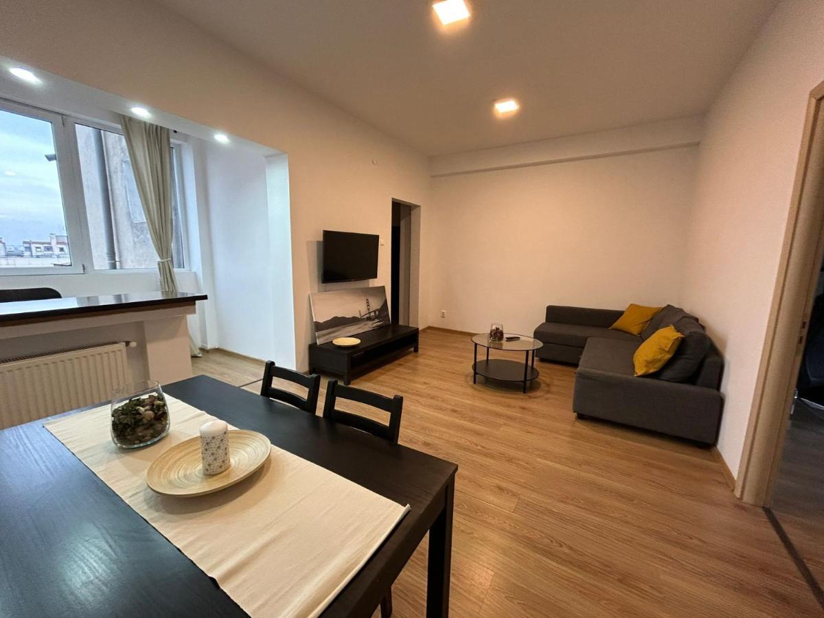 Elegant City Center Apartment ブカレスト エクステリア 写真
